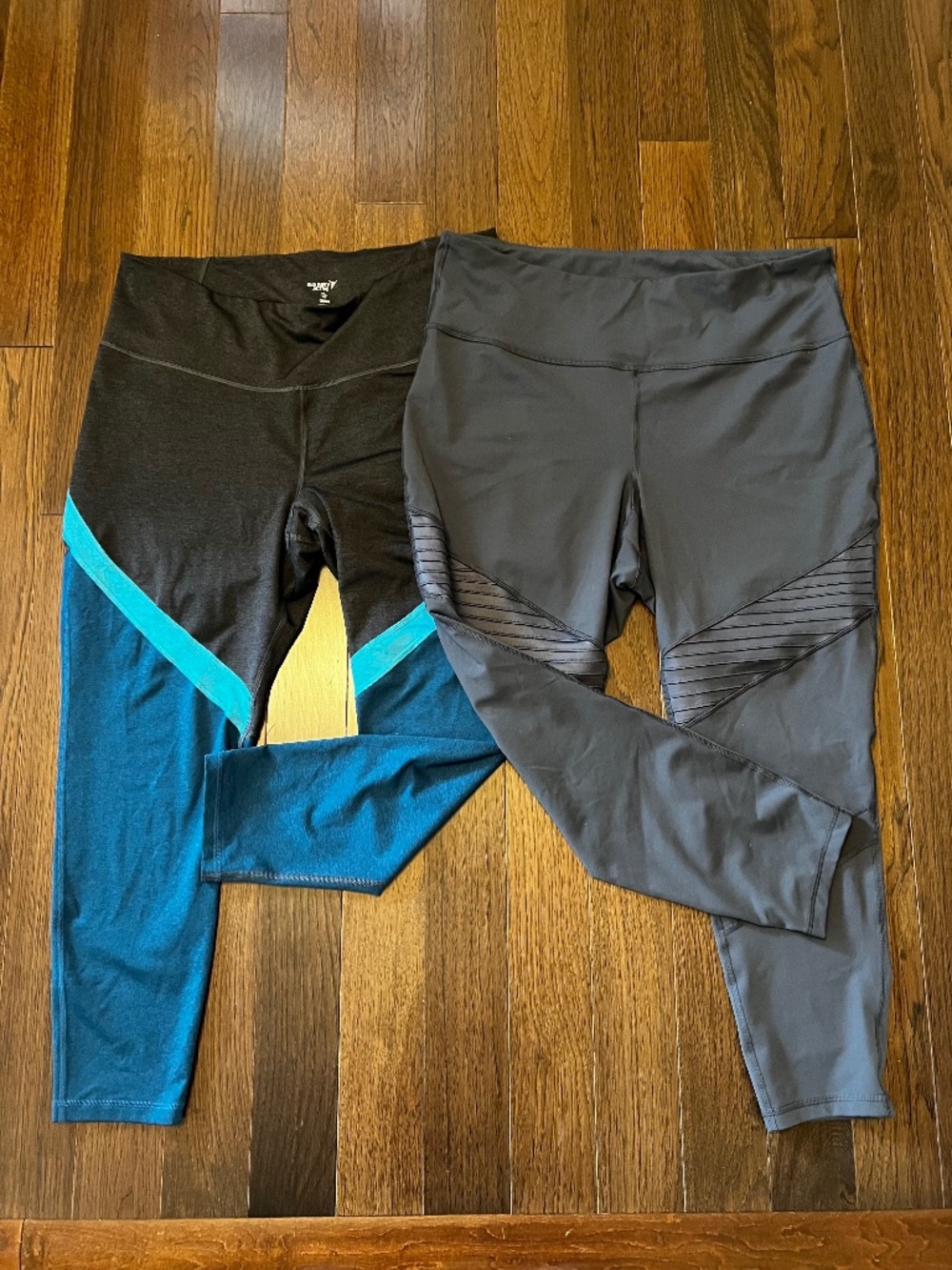 Old Navy XXL Pair of Leggings